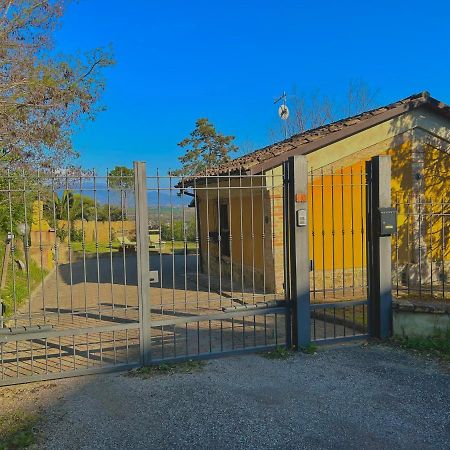 Casolare Del Maestrale - M&M Holiday House Perugia Exterior photo